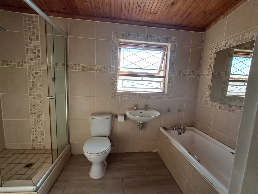 4 Bedroom Property for Sale in Fairbridge Heights Eastern Cape